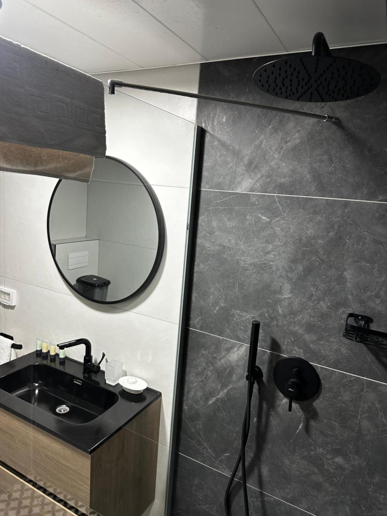 Motel בוטיק רפאל Boutique Rafael Eilat Exterior foto
